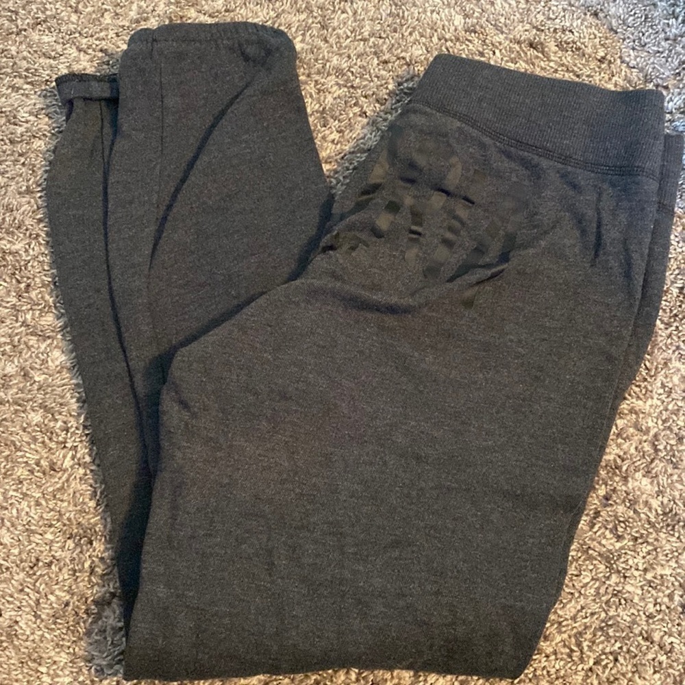 VICTORIA Sport cropped Joggers XS